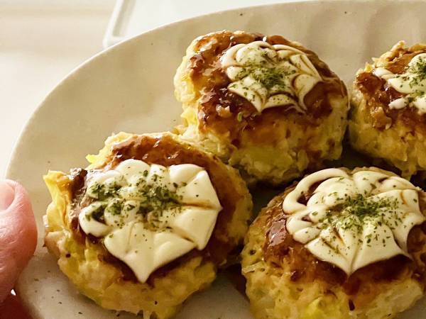 千切りキャベツが『アレ』に変身！　「絶対うまいやつ」「早速作る！」