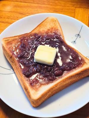 あずきバーがまさかソレに…？　井村屋の遊び心に「うひょー！」