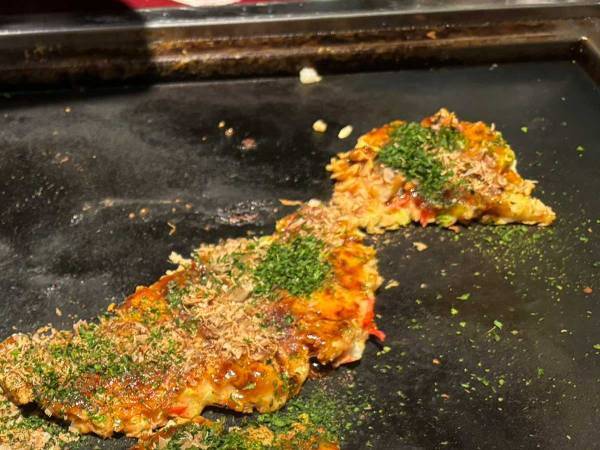 お好み焼きの写真に１２万いいね　奇跡の１枚に「笑った」「どうしてこうなった」