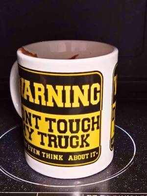 スーパーカップで作る『マグカップケーキ』に「毎日コレ」「簡単すぎ」