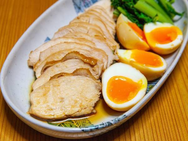 鶏むね肉チャーシュー、成功のコツはアレを被せること　「これはメモ」「週末やってみる」