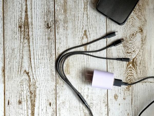 「スマホの充電は◯◯%で止めて」　ドコモの助言に「マジかよ」「だからか…」