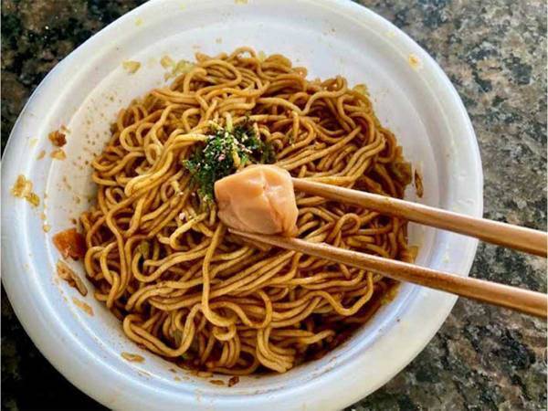 『U.F.O.』の全然思いつかなかったちょい足しに「まさか」「箸が止まらん」