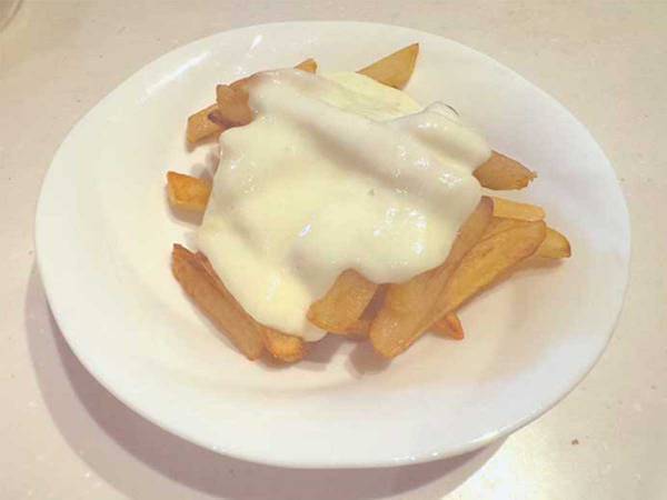 チーズソース、家で作ったことある？　材料３つで作るコツに「簡単すぎた」