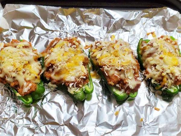肉だね作り不要のピーマンの肉詰め　「こんなにすぐできるなんて」