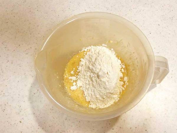 『プッチンプリン』をぐちゃぐちゃに…？　グリコのレシピに「感動した」