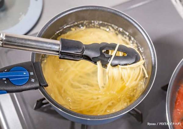 企業が教える『シンクのNG行為』とは　カップ麺の汁を流すと？