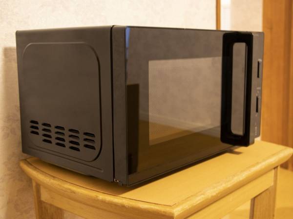 思わずギクッ…　電子レンジの寿命を縮める行為に「今日から見直す」