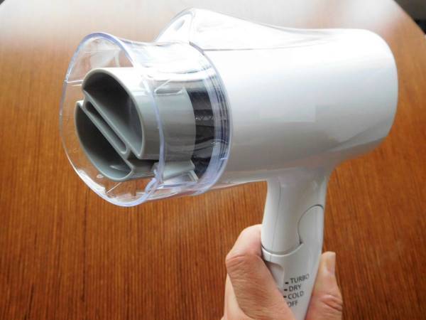 ドライヤーを掃除していないと…　思いがけないリスクに「ギョッとした」