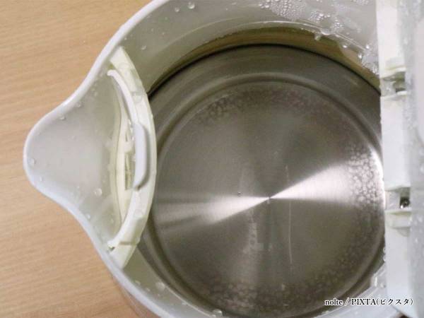 電気ケトルに残ったお湯、そのままにしてない？　ティファールの回答が…