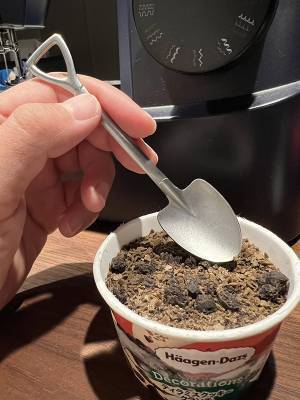 「ハーゲンダッツを食べようとしたのに…」　自衛官が真顔になった理由は？