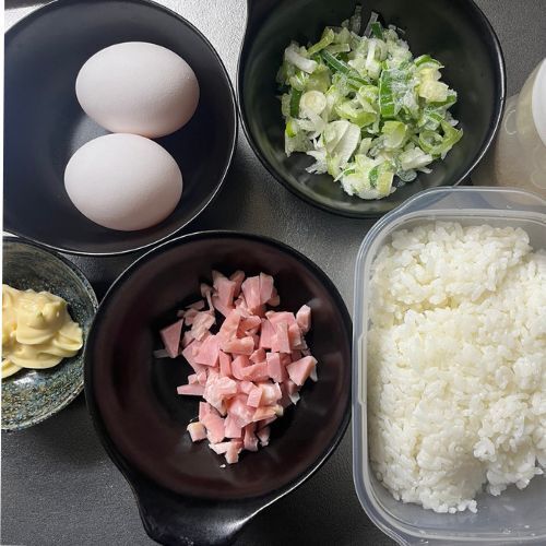 チャーハンにアレを入れるとパラパラ！　「冷蔵庫にあった」「感動の出来」