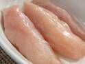 ささみの筋はこう取る　企業の解説に「意外と簡単だった」