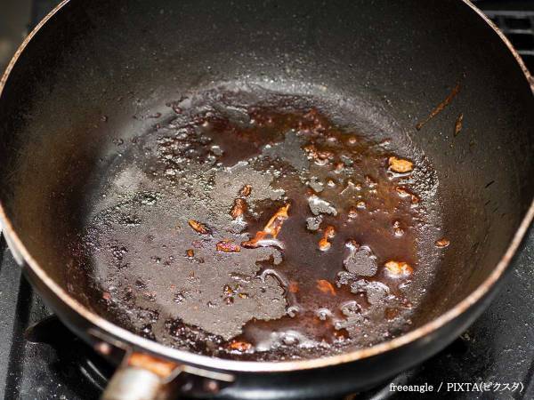 油汚れにダイソーのアレを使うと？　「なんて優秀」「リピートします」