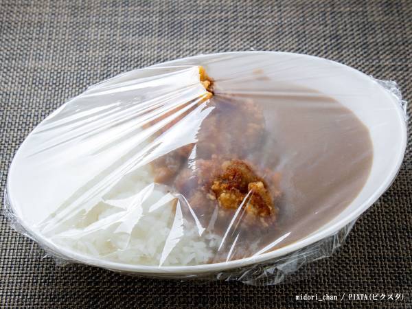 電子レンジの温めで「ラップって必要？」　素朴な疑問に、企業が回答