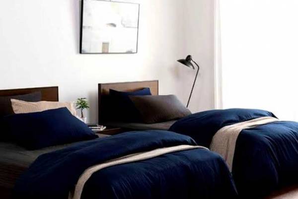 枕カバーはいつ洗う？　寝具メーカーの回答に「ヤバ」「盲点だった」