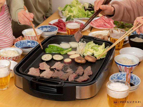 壁についた焼肉のニオイ、これでスッキリ！　「壁にも使えるんだ」