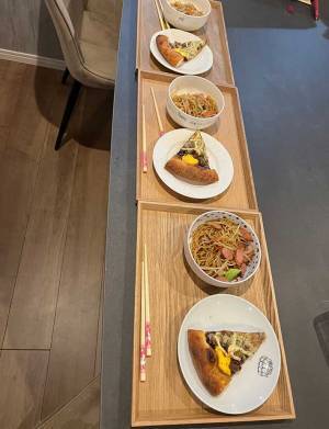 夫がいる日はちゃんと作るけど…？　不在時の写真に「笑った」「わかりみが深い」