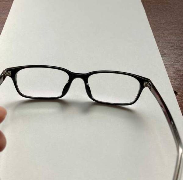 メガネレンズの『買い替え時』とは？　Zoffが方法を解説