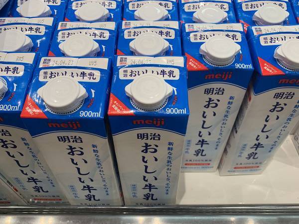 牛乳が飲みきれない時は、どうする？　明治の回答がこちらです
