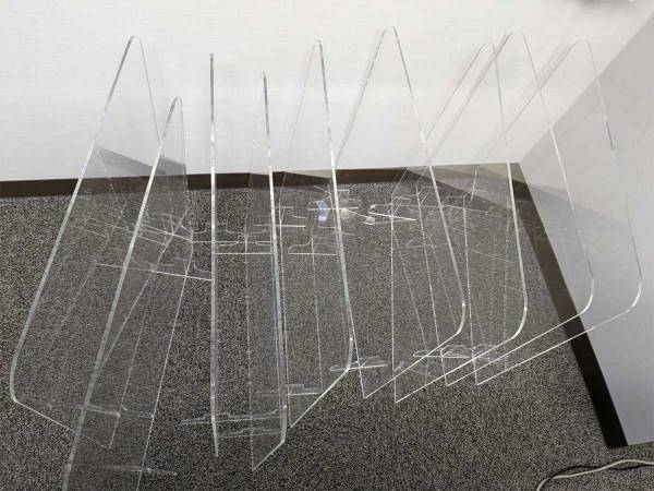 コロナ禍で使ったアクリル板の再利用、業者さんに聞くと意外な答えが！