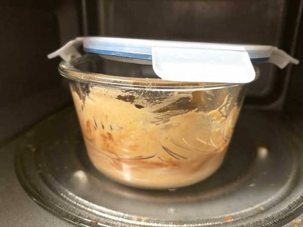 誰でも超簡単！？　絶対失敗しない、３分で完成する蒸しパンがすごすぎる