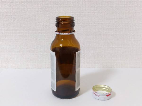 栄養ドリンクの空き瓶　まさかの活用法に「ビックリ」「これほどまで」