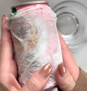 ぬるい缶ビールを最速で冷やす方法　「知らなかった」「やってみる」