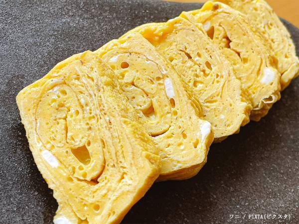 フライパン不要のだし巻き卵に驚き！　スーパーで安い『あの食材』を使って…
