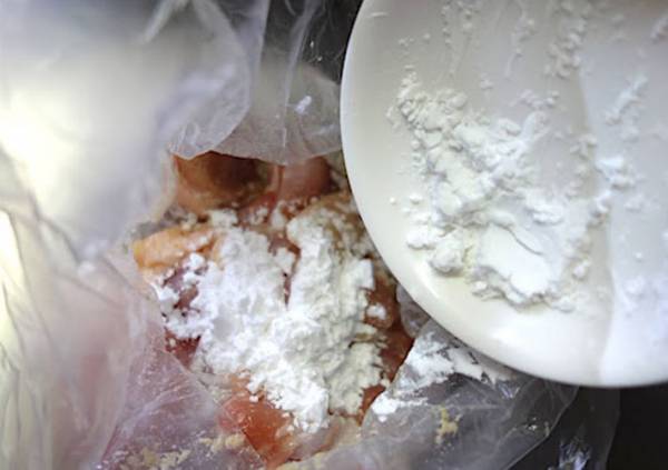 材料３つ！　レンチンで作る『揚げないから揚げ』が「簡単すぎ」「普通においしい」