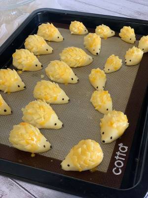 「まさかこうなるとは！」　焼き上げたスイートポテトに「かわいすぎる」