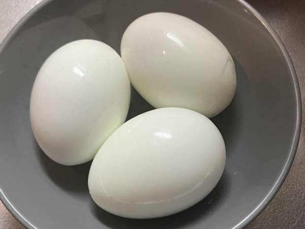 あのタレに『ゆで卵』を漬けるとあら不思議　時短調理に「こりゃうまそう」
