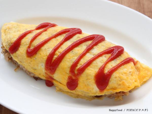 フライパンもまな板も使わない！　５分以内で完成するオムライスの作り方とは