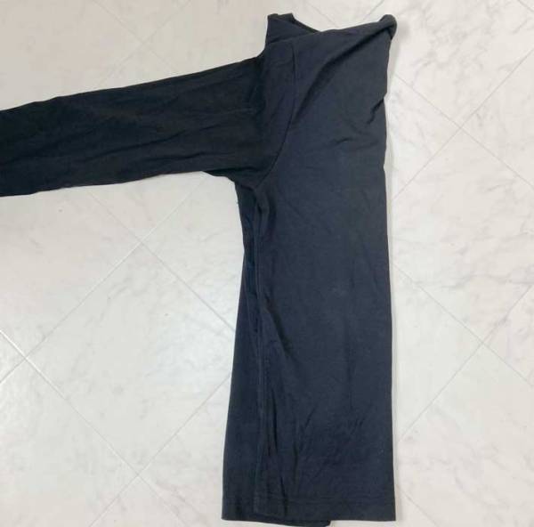 Tシャツはこうたたむ！　小さくまとめる『ロールケーキ方式』が便利