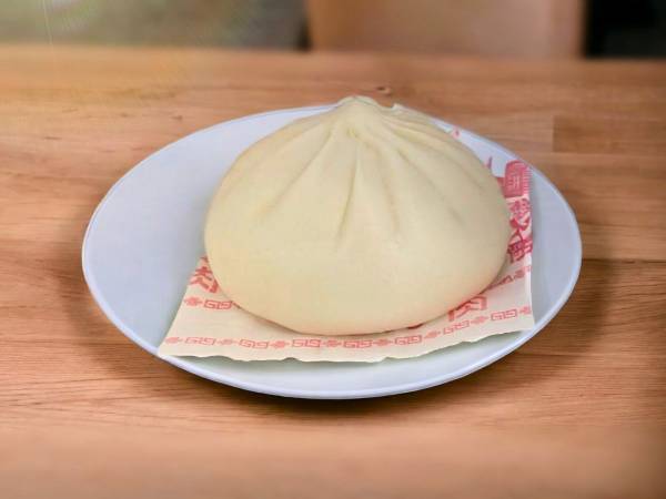 肉まんにスライスチーズを乗せるだけ　レシピに「この発想はなかった」