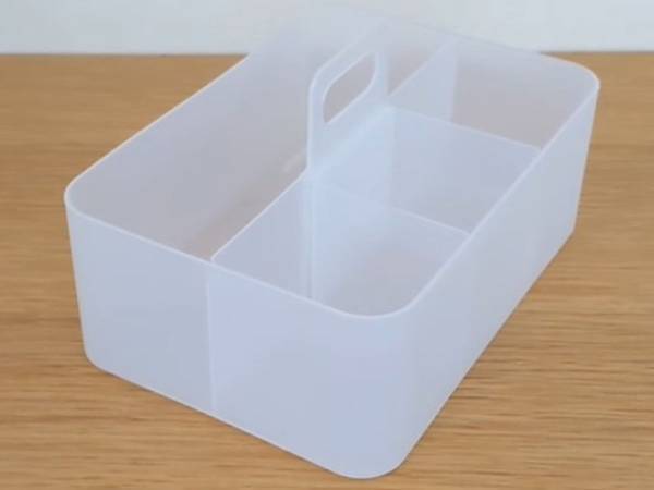 ダイソー『積み重ね収納ボックス』はこう使う！　活用法に「コレは買い」