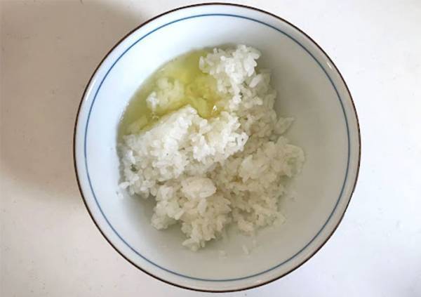 『チキンラーメン』を粉々にして…？　日清のレシピに「ずっとこれかも」