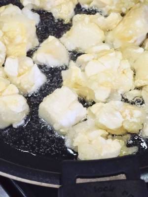 豆腐であの料理を再現　手順に「自分もできそう」「ビビッた」