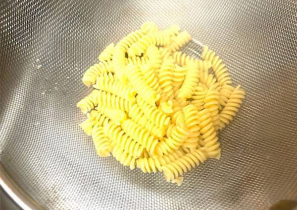 保育園の『定番おやつ』が話題　大人が作って食べてみたら…？