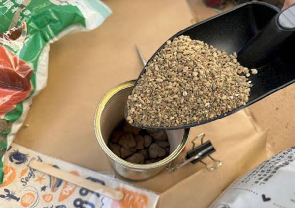 いつも捨ててるトマト缶　驚きのリメイクに「捨てなくてよかった！」