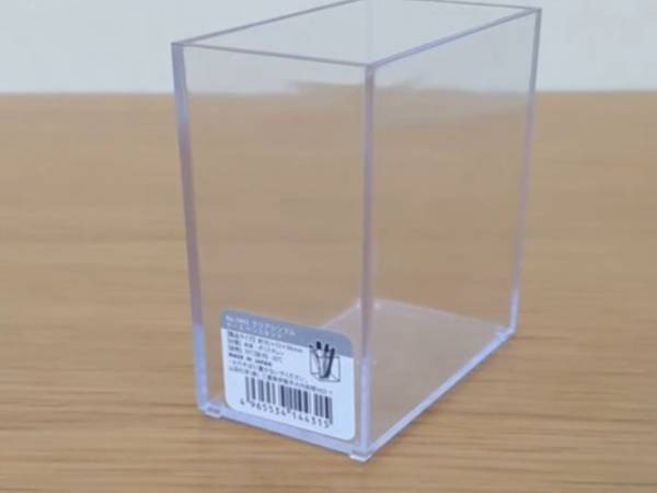 万能すぎる１００均『ペンスタンド』　活用法に「すごい！」「コレは使える」