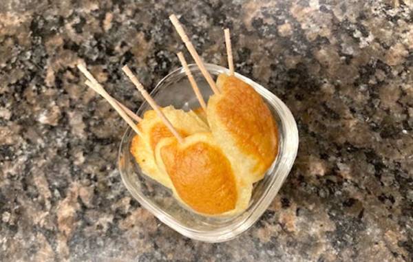 トーストに乗せる以外の『スライスチーズ』の食べ方に「間違いない！」