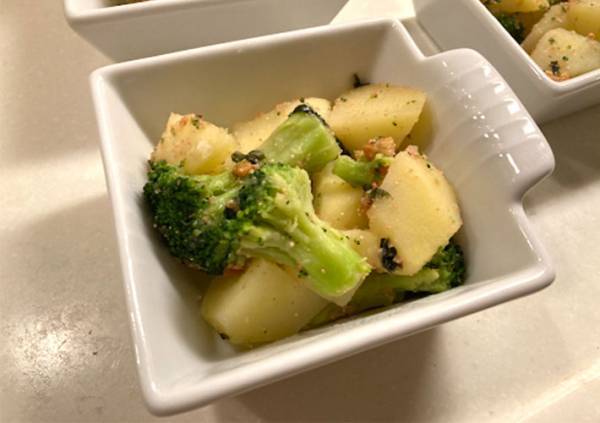 お湯を注がない『お茶漬けの素』の食べ方に「混ぜるだけでビックリ」