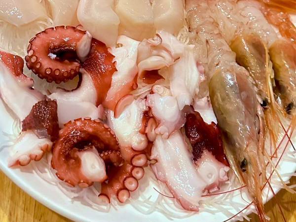 客「泣いていいですか」　『おまかせ盛り』を頼んだら出てきたものが…？