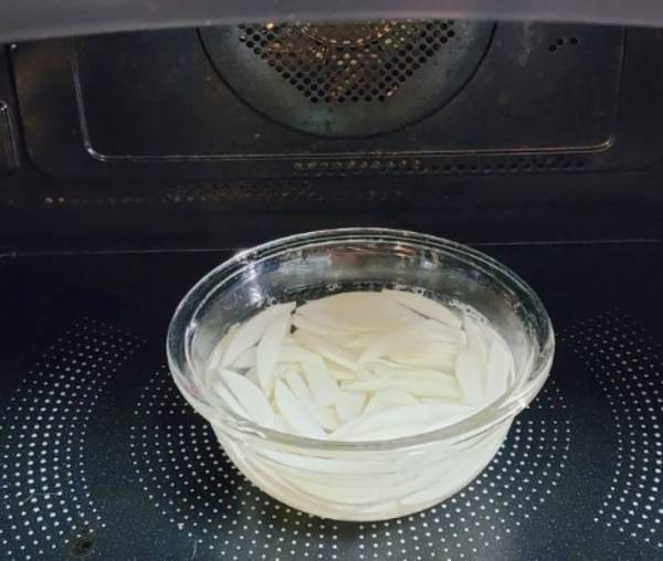 キムチの容器、捨てるだけ？　活用法に「頭いい」「試したくなる」