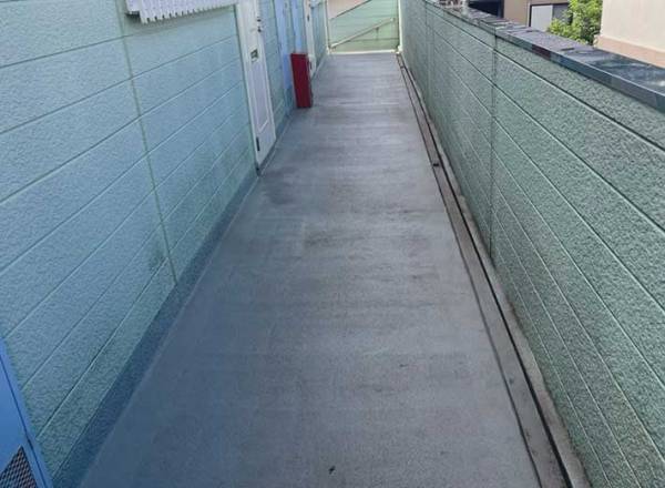 あなたはどちらを選ぶ？　アパートを写した２枚に驚きの声！「こんなにも違うとは…」