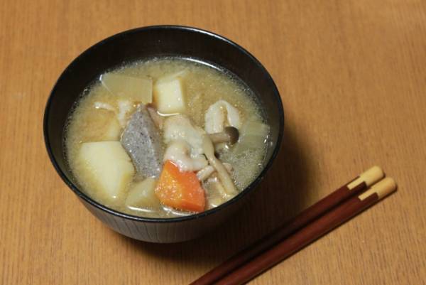 豚汁のおすすめ具材を紹介！　定番から季節の具材や変わり種も