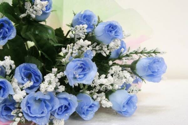 青いバラ造花