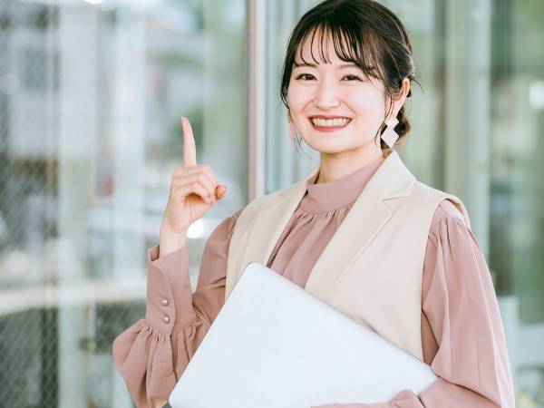 『そつなくこなす』とは？　意味や言い換え、例文も紹介