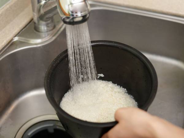 炊飯器にアレを入れるとふっくら　炊き方のコツに「初耳」「驚いた」
